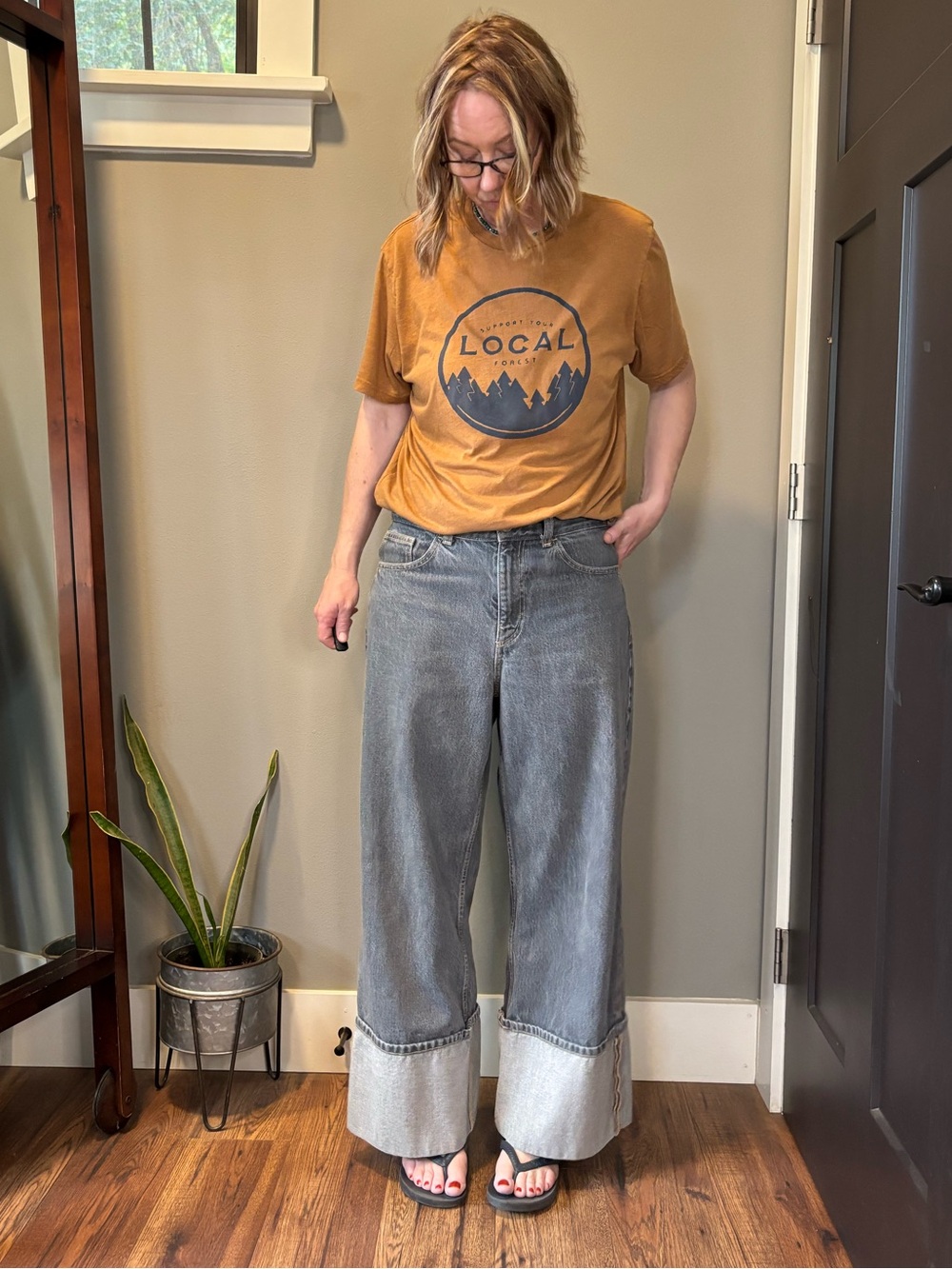 Zara wide cuff buckle jeans